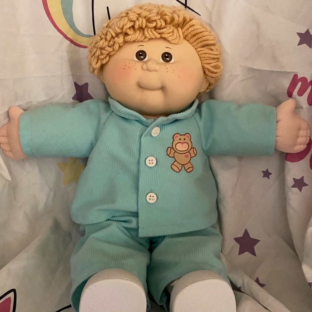 Cabbage Patch Kid Anniversary Vintage Curley Blonde Hair Boy  Excellent shape